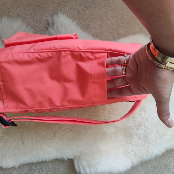 ? Authentic NWT Fjällräven Kånken original Size backpack main image 6